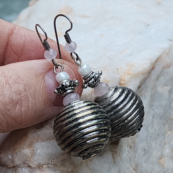 Vintage Silver Ballon Earrings Boho Gypsy Artisan Jewelry Small Crystals - Picture 5 of 7